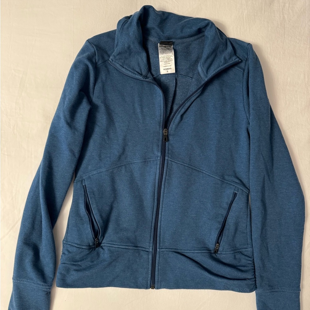 Patagonia full zip sweatshirt